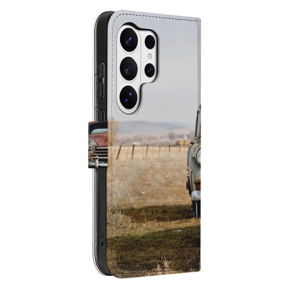 Samsung Galaxy S26 Ultra Portemonnee Hoesje Vintage Auto met Magnetische sluiting zijaanzicht.