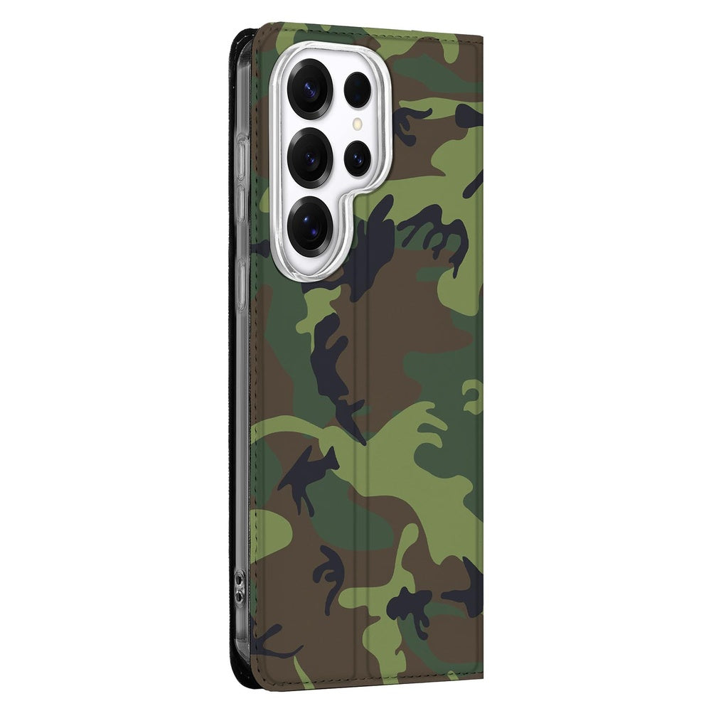 Samsung Galaxy S26 Ultra Flip Style Cover Army Dark zijaanzicht camouflagepatroon.