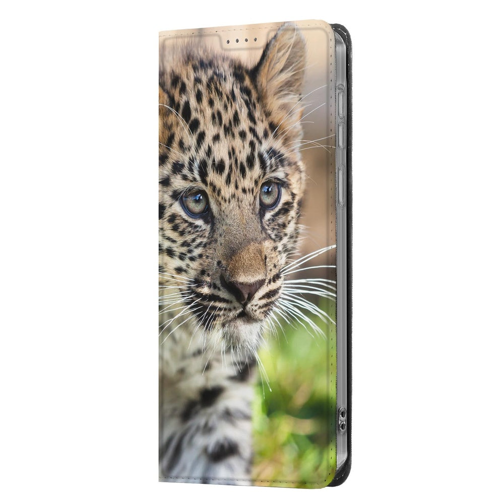 Samsung Galaxy S26 Ultra Book Cover Baby Luipaard Vooraanzicht.