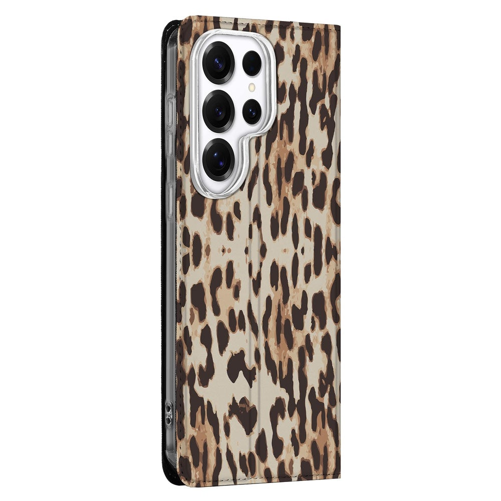 Samsung Galaxy S26 Ultra Book Case Leopard vooraanzicht.