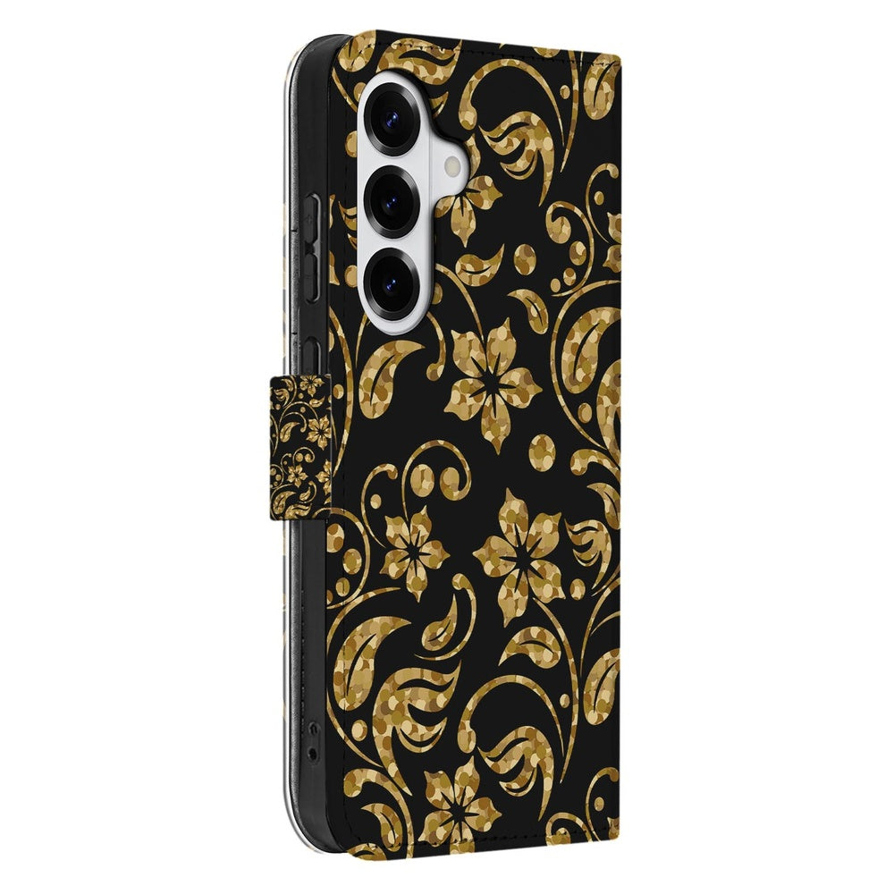 Samsung Galaxy S26 Hoesje Gouden Bloemen Book Case zwart met gouden bloemen aan de zijkant.