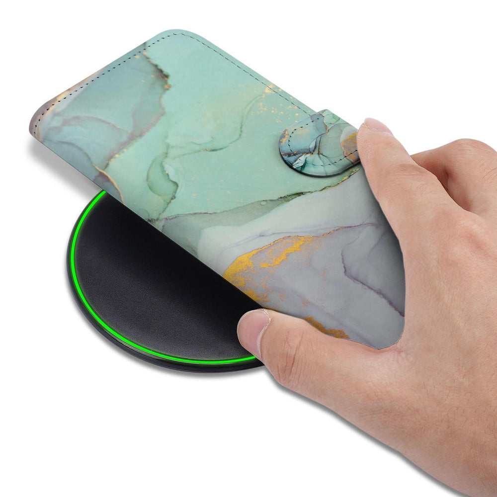 Samsung Galaxy S26 Bookcase Hoesje Watercolor Mix watercolor design hand op draadloze oplader.
