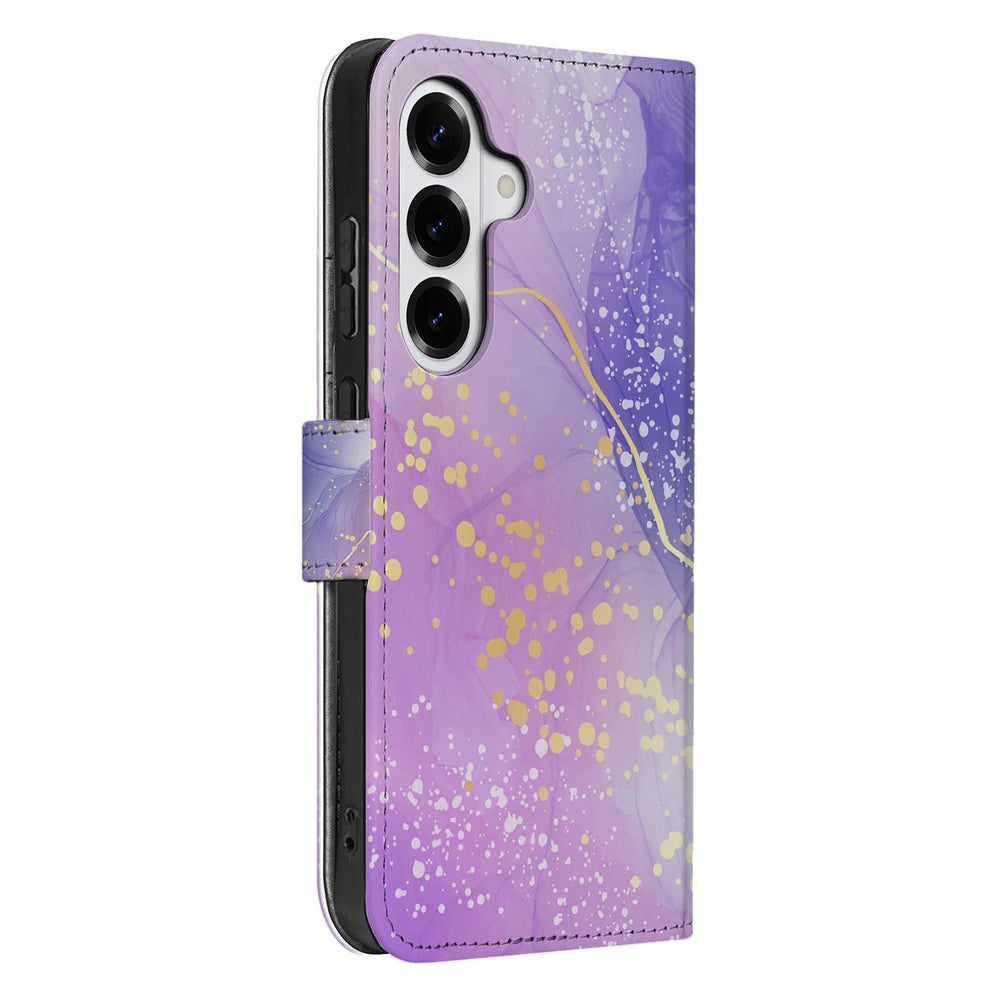 Samsung Galaxy S26 Plus Hoesje Watercolor Paars zijaanzicht met gouden spetters.