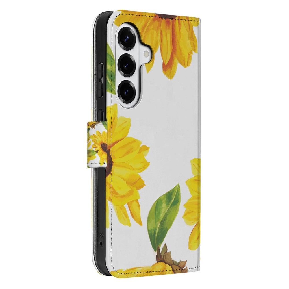 Samsung Galaxy S26 Hoesje Zonnebloemen Wallet zijaanzicht met zonnebloemen op witte achtergrond.