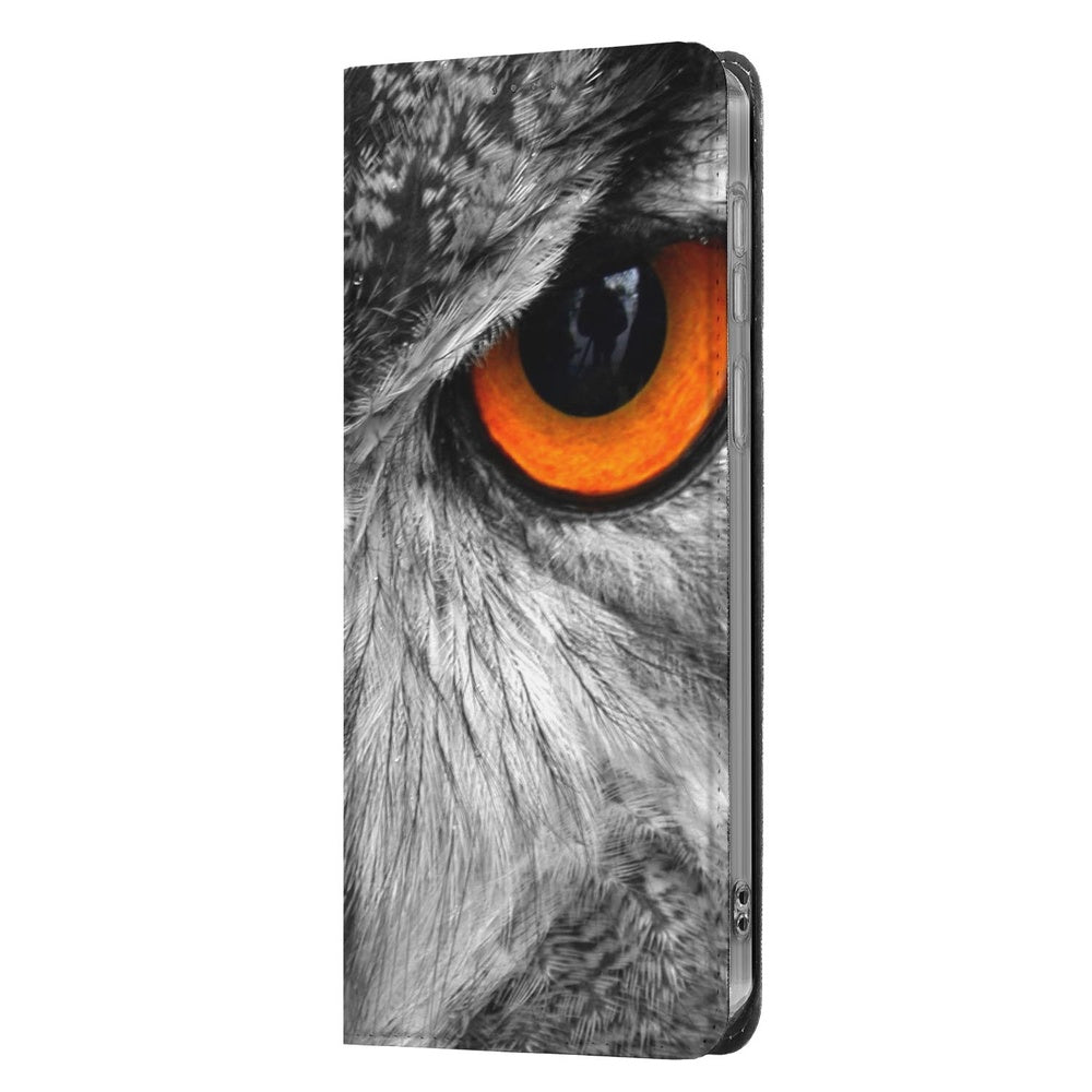 Samsung Galaxy S26 Book Case Uil-print zijaanzicht met uilenoog ontwerp.