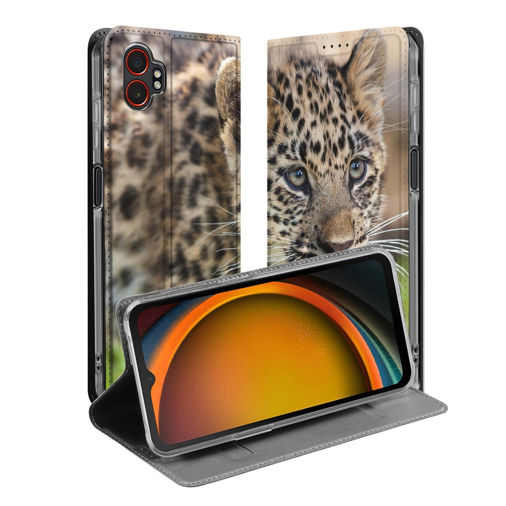 Samsung Galaxy Xcover 7 Pro Standcase Hoesje Baby Luipaard design baby luipaard aanzicht