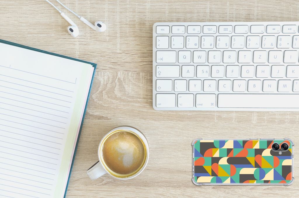 Samsung Galaxy A04e Doorzichtige Silicone Hoesje Funky Retro B2C Telecom