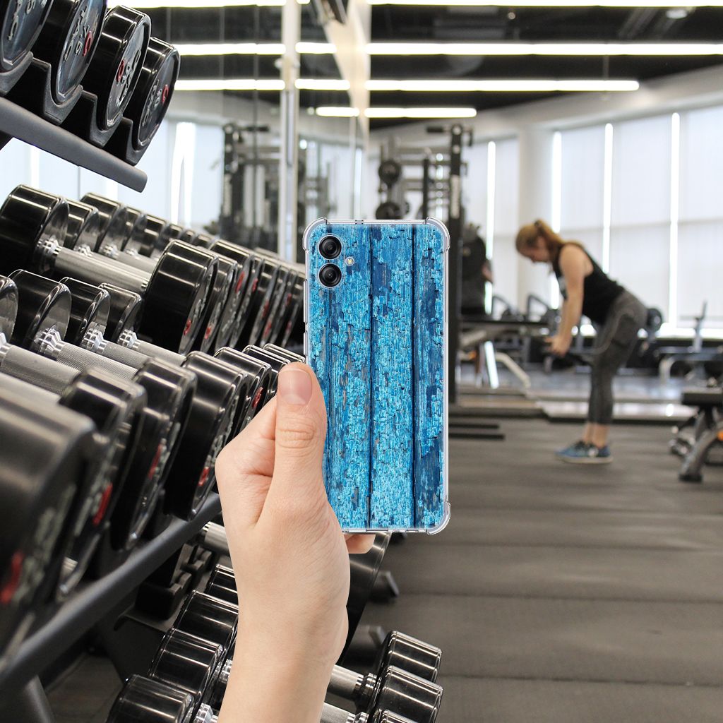 Samsung Galaxy A04e Stevig Telefoonhoesje Wood Blue ontwerp hand gym