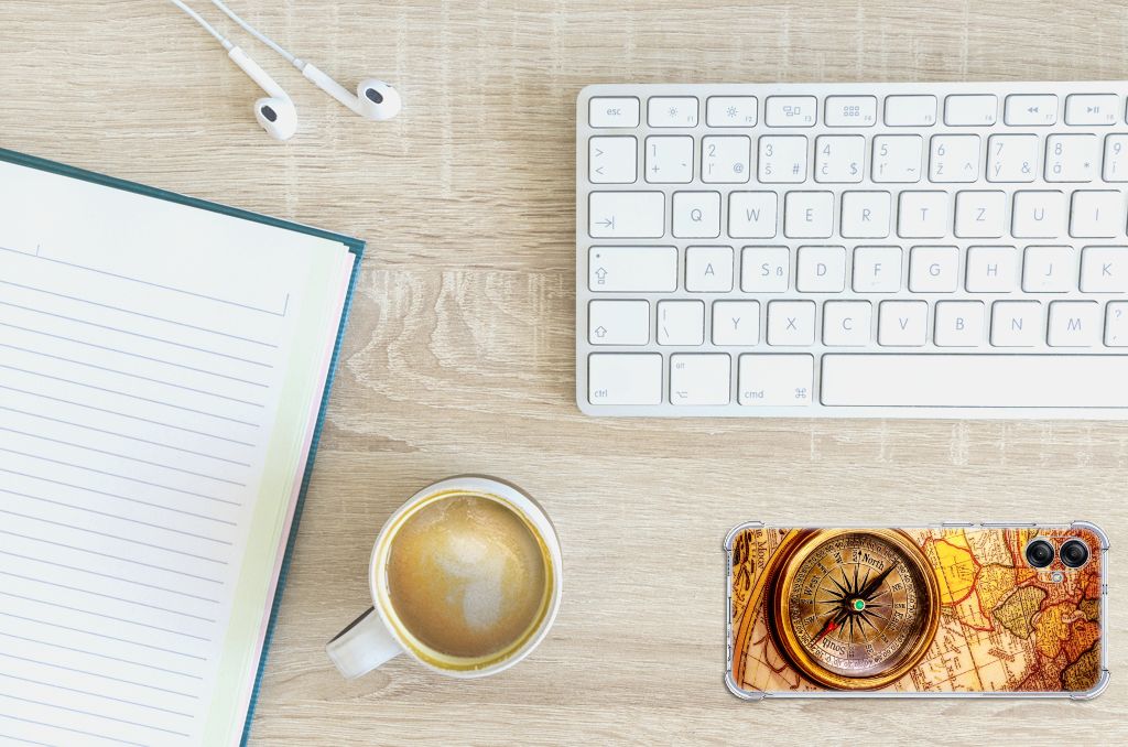 Samsung Galaxy A04e Telefoonhoesje met valbescherming Kompas bovenaanzicht met koffie en notitieboek