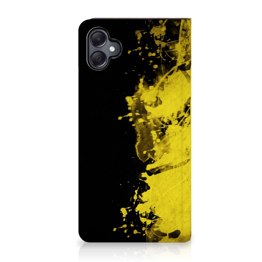 Samsung Galaxy A05 Standcase België zwart geel splatter design achterzijde
