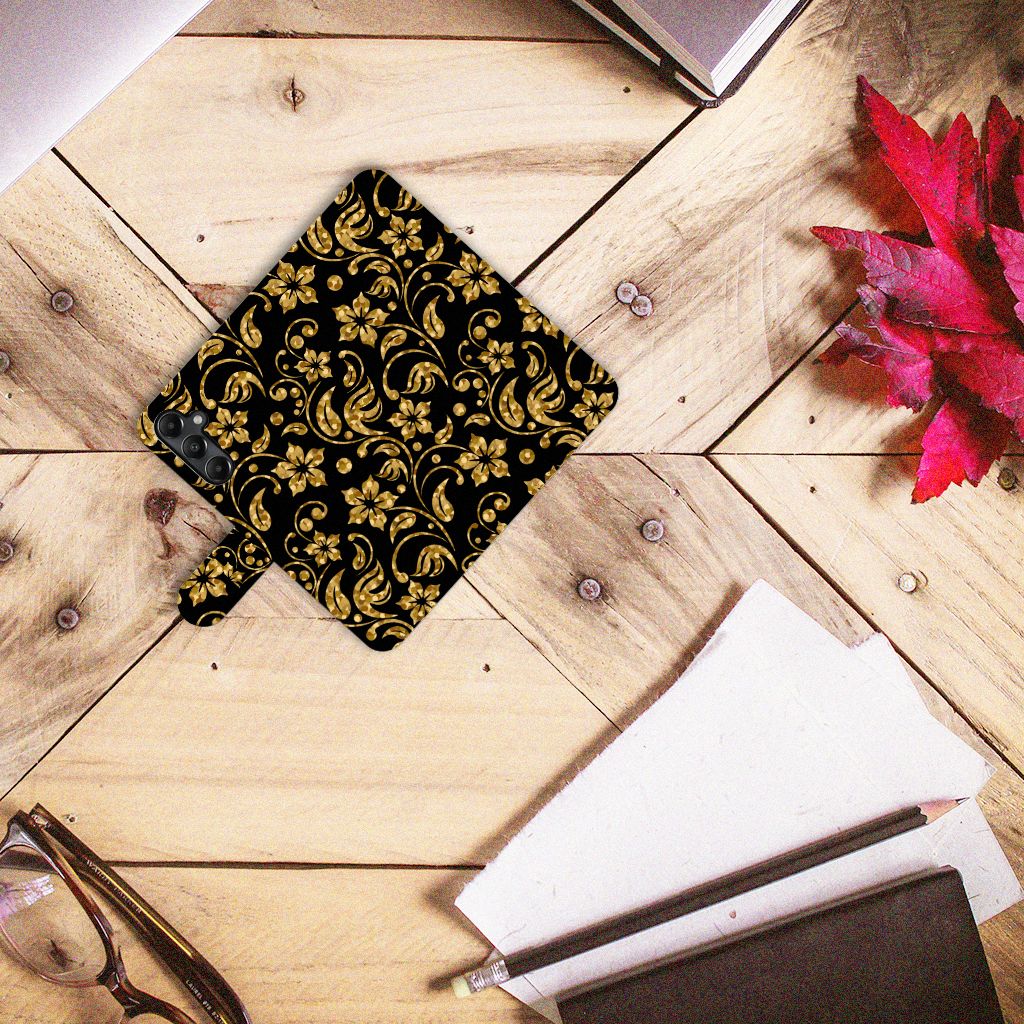 Samsung Galaxy A05s Hoesje Gouden Bloemen design bovenaanzicht