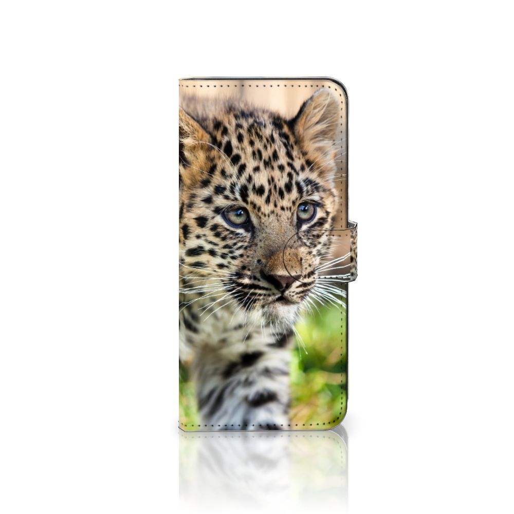 Samsung Galaxy A14 4G Telefoonhoesje met Pasjes Baby Luipaard met schattige luipaardwelp afbeelding