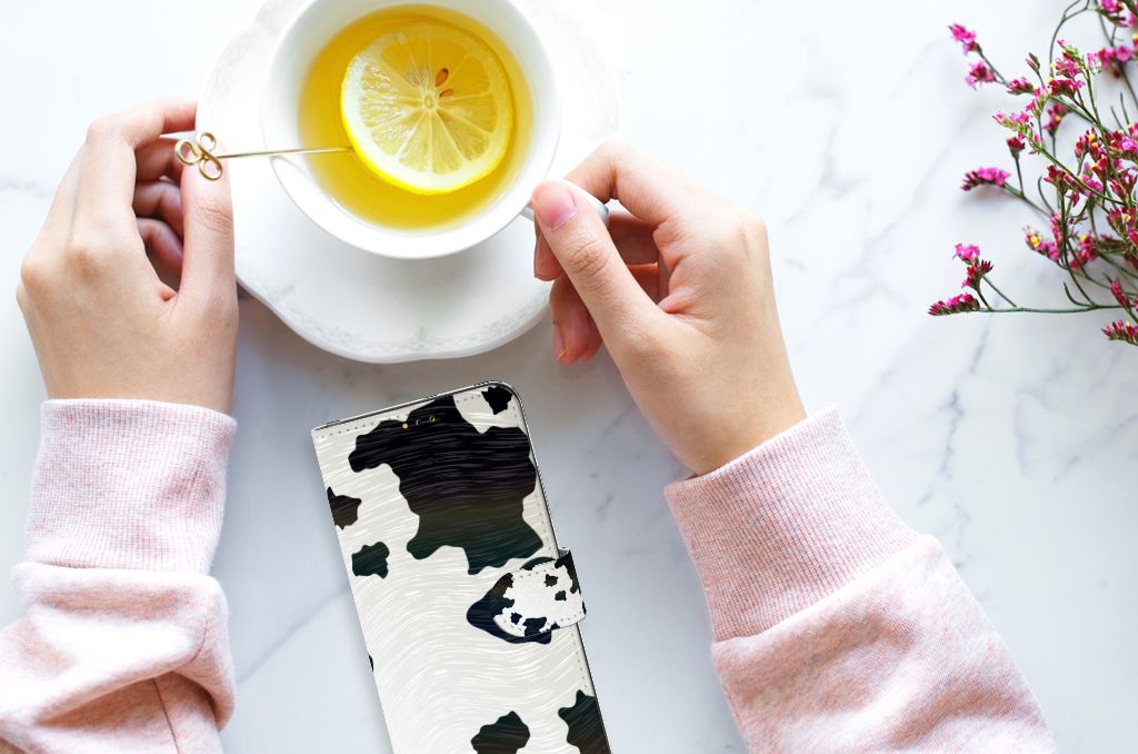 Samsung Galaxy A14 5G Telefoonhoesje met Pasjes Koeienvlekken design koffie aanzicht