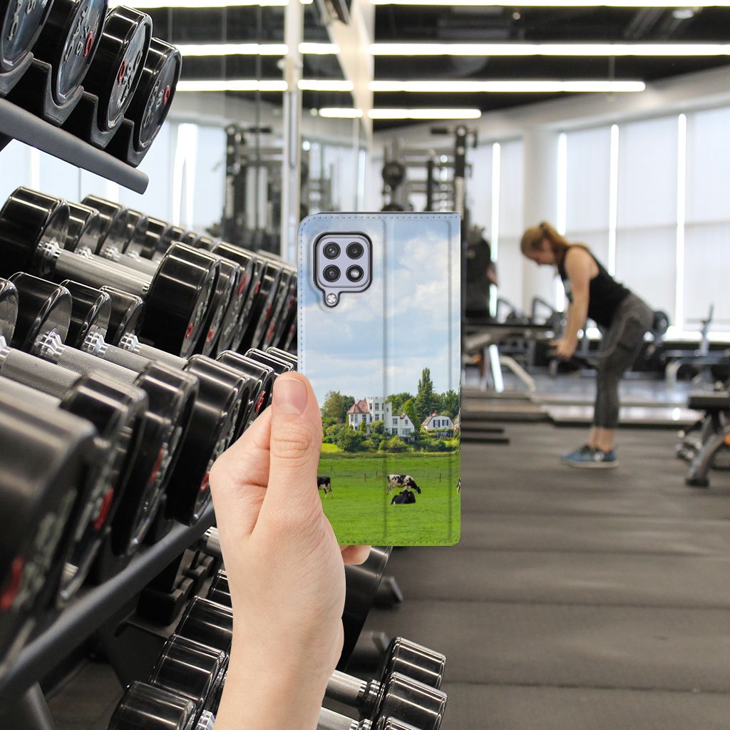 Samsung Galaxy A22 4G M22 Hoesje maken Koeien koeien grasrijke omgeving hand gym