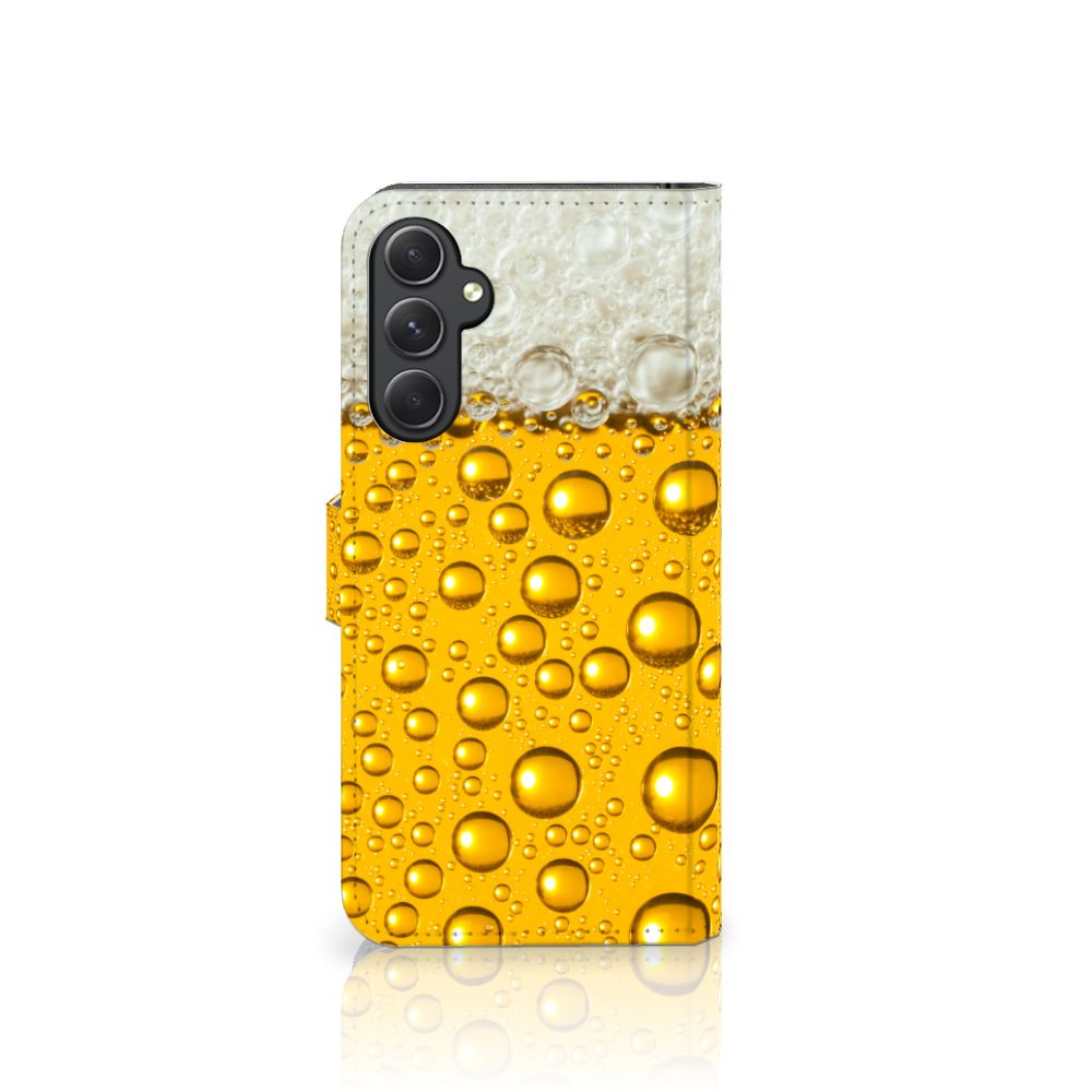 Samsung Galaxy A24 4G Book Cover Bier met een ontwerp van gouden bierbellen, perfect voor bescherming en gebruiksgemak.