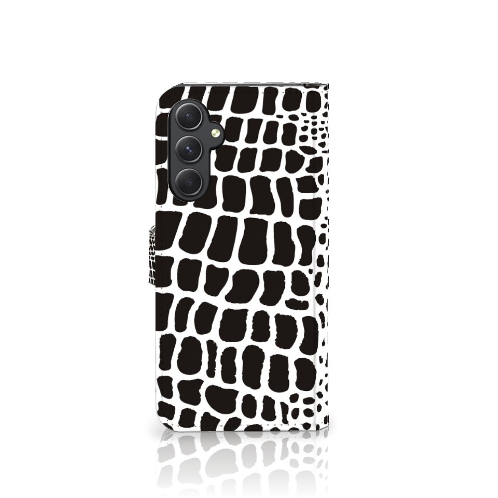 Samsung Galaxy A24 4G Telefoonhoesje met Pasjes Slangenprint slangenprint zwart wit boekhoesje aanzicht