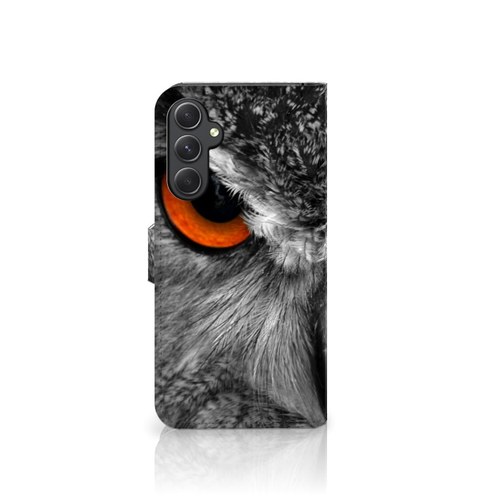 Samsung Galaxy A24 4G Telefoonhoesje met Pasjes Uil design uil aanzicht