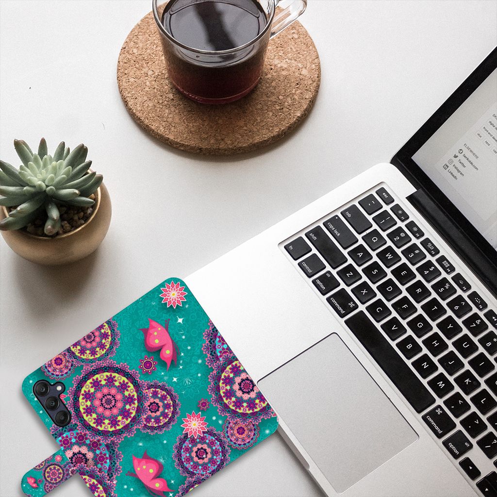 Samsung Galaxy A25 Hoesje Cirkels en Vlinders bookstyle case design kleurrijke mandala retro aanzicht