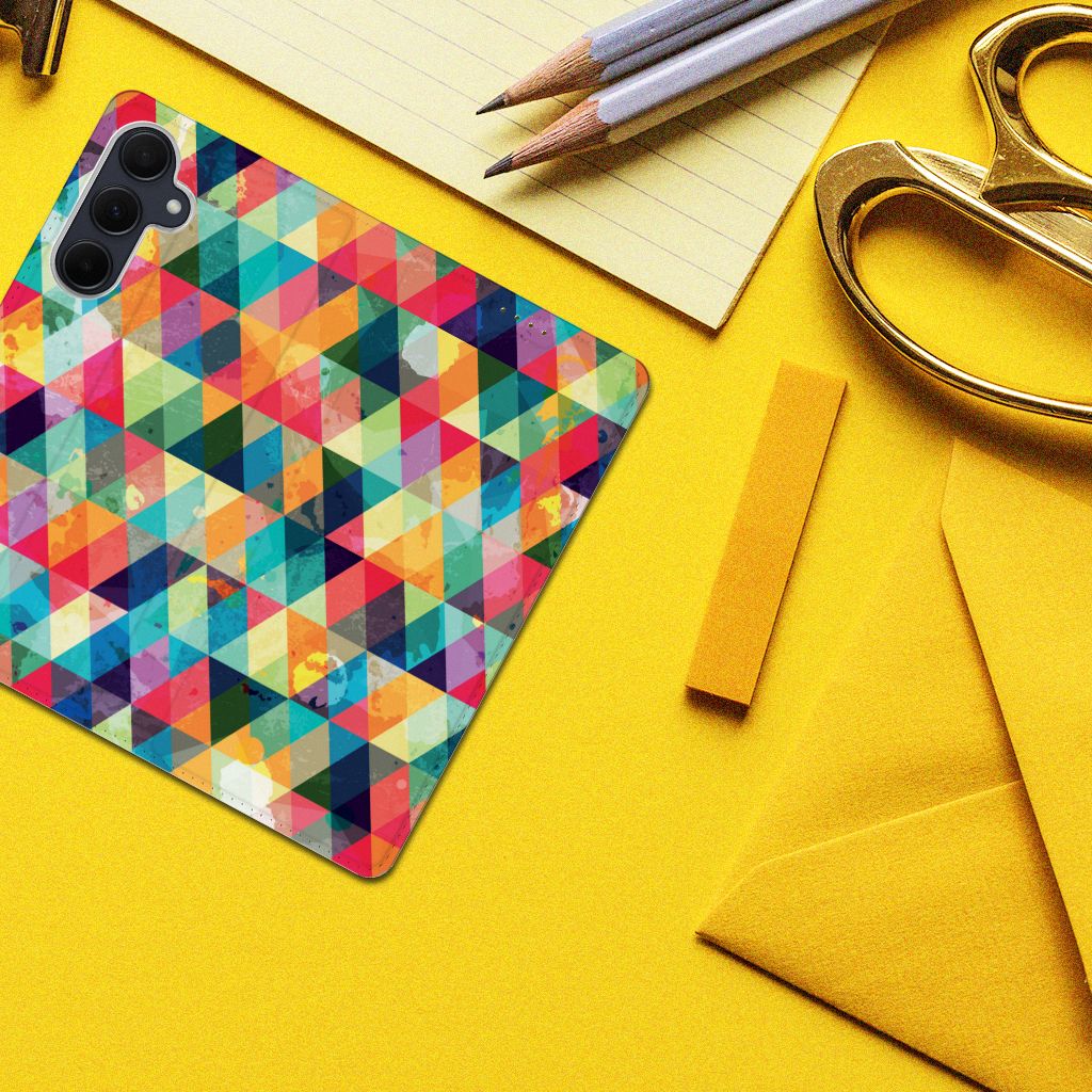 Samsung Galaxy A35 Hoesje met Magneet Geruit design kleurige ruitjes bovenzicht