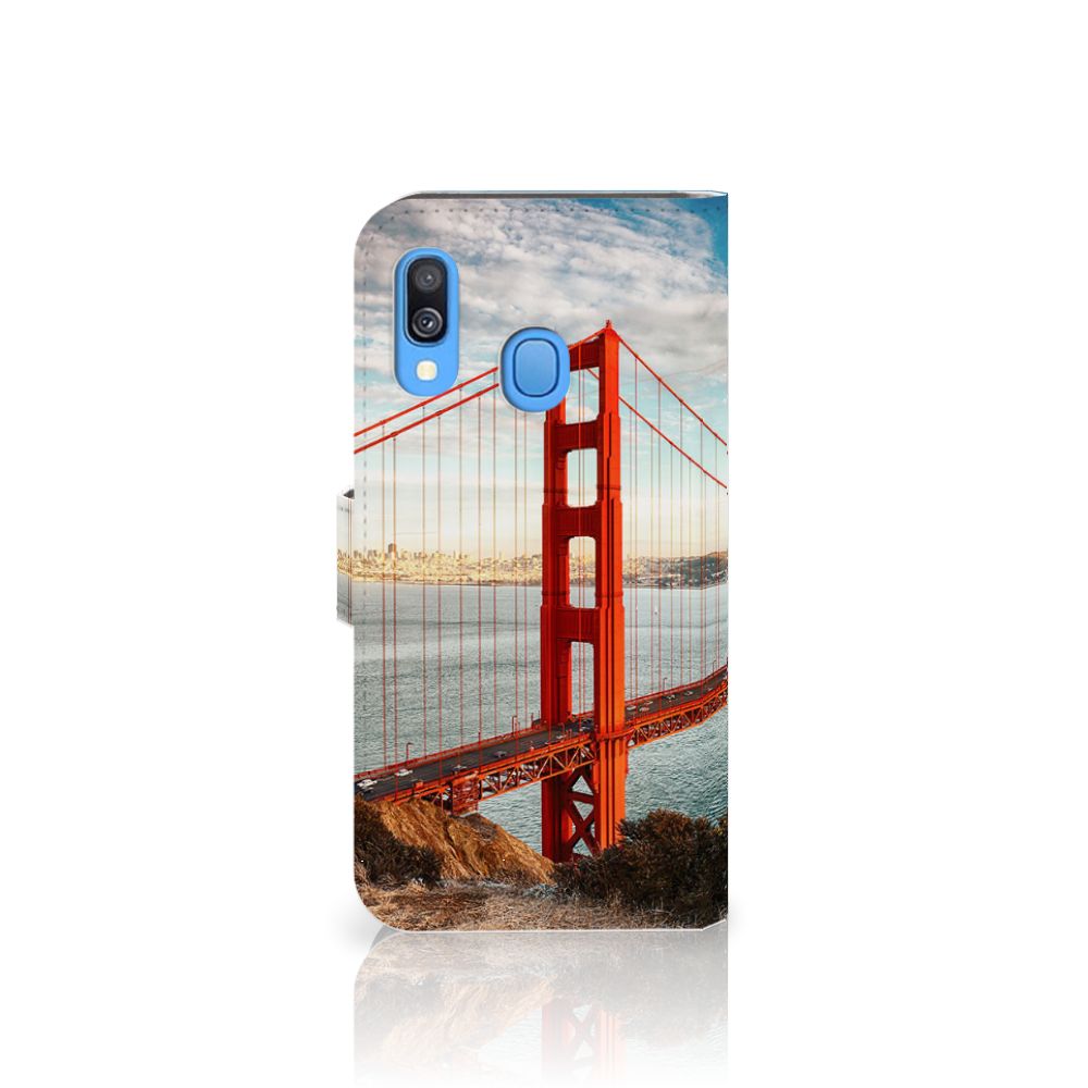Samsung Galaxy A40 Flip Cover Golden Gate Bridge