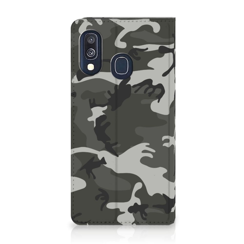 Samsung Galaxy A40 Hoesje met Magneet Army Light