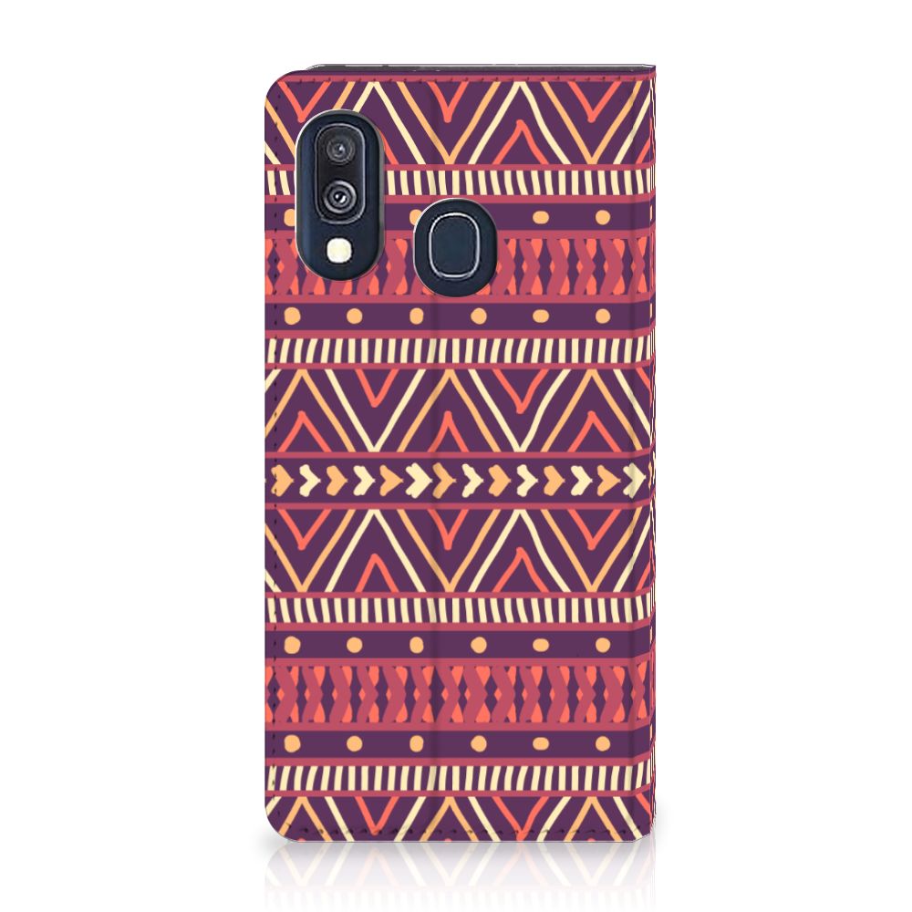 Samsung Galaxy A40 Hoesje met Magneet Aztec Paars