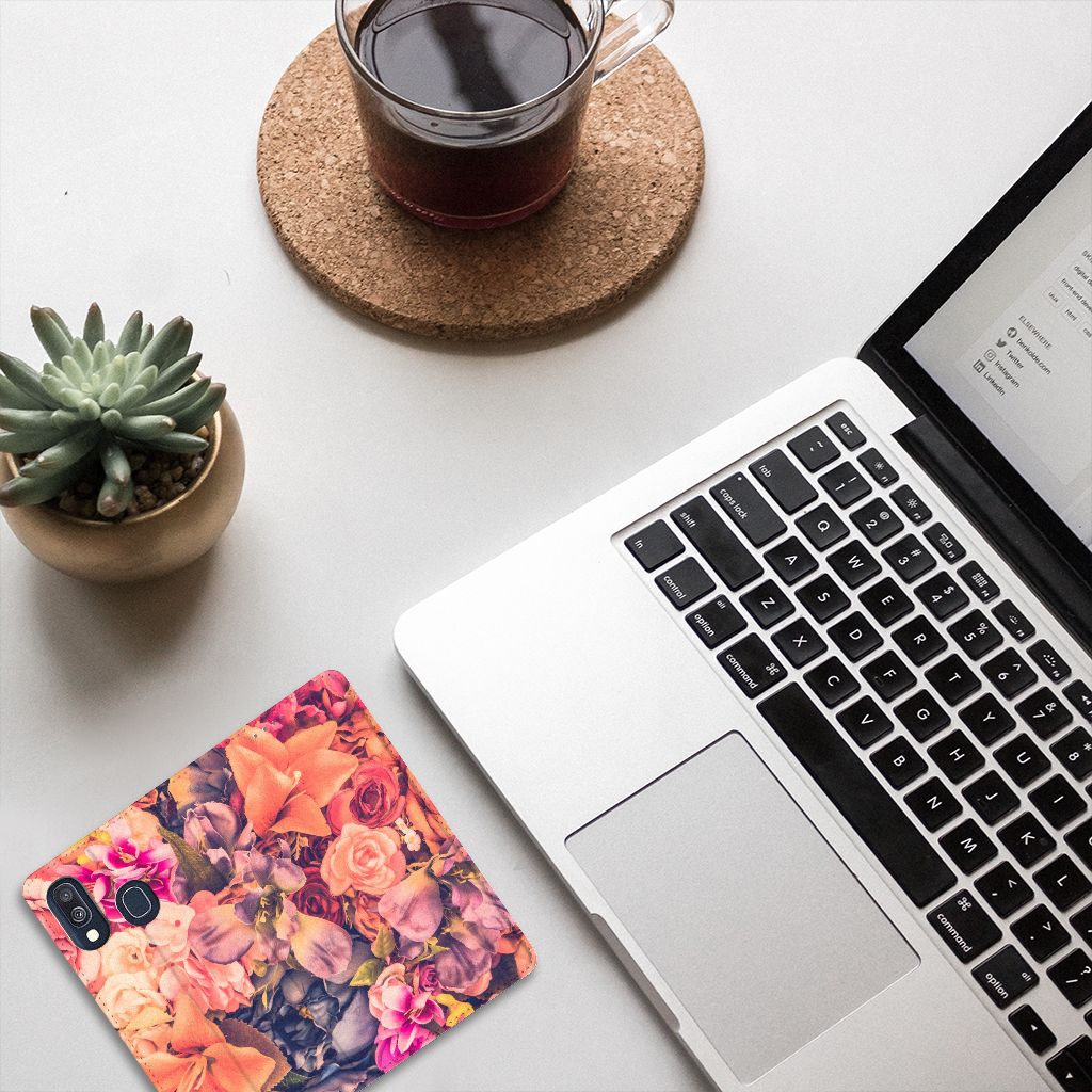 Samsung Galaxy A40 Smart Cover Bosje Bloemen