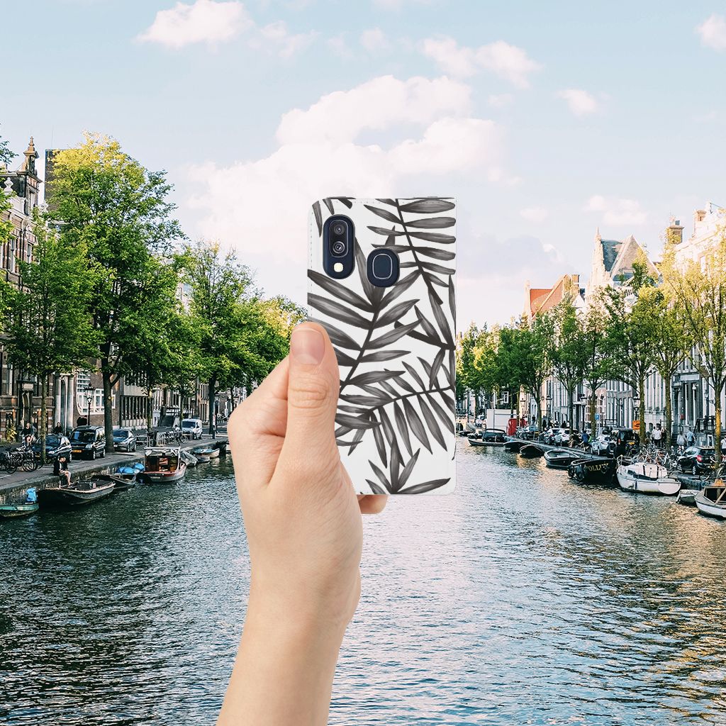 Samsung Galaxy A40 Smart Cover Leaves Grey
