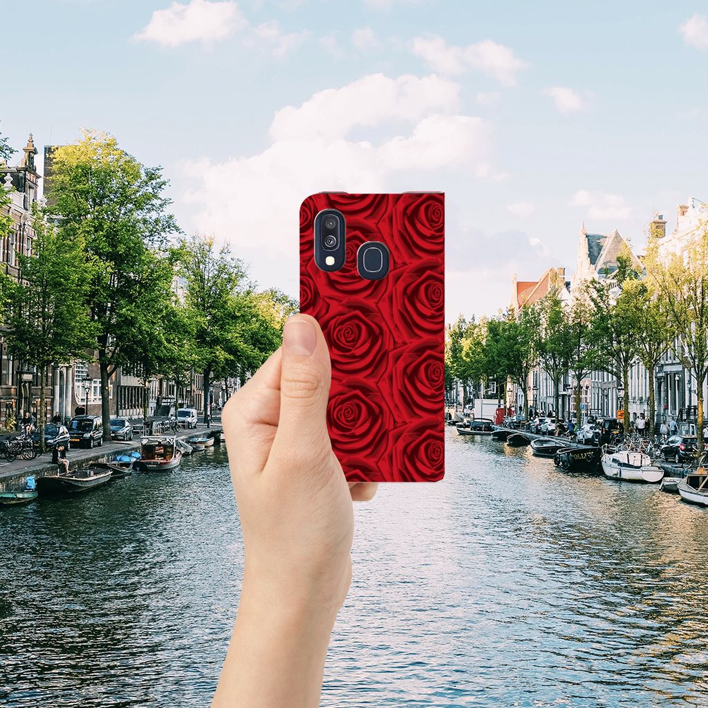 Samsung Galaxy A40 Smart Cover Red Roses