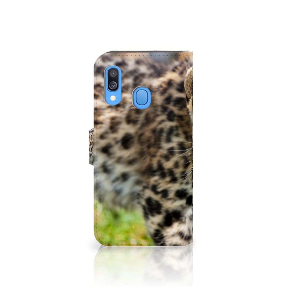 Samsung Galaxy A40 Telefoonhoesje met Pasjes Baby Luipaard