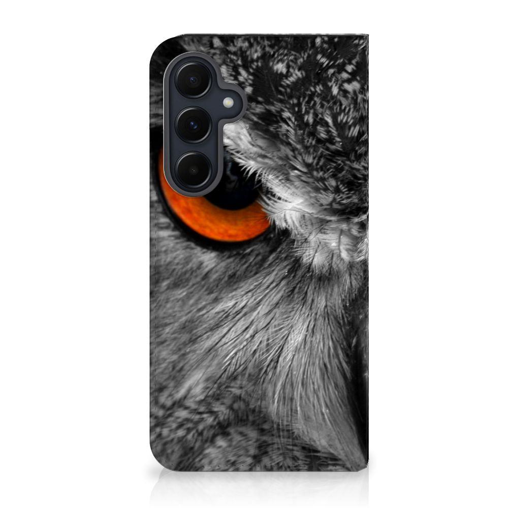 Samsung Galaxy A55 Hoesje maken Uil hoesje uil design close-up