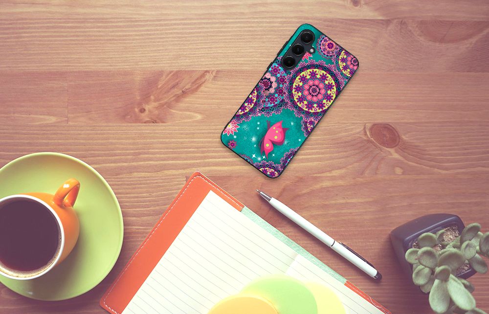 Samsung Galaxy A55 Leuk Telefoonhoesje Cirkels en Vlinders back cover design kleurrijk aanzicht
