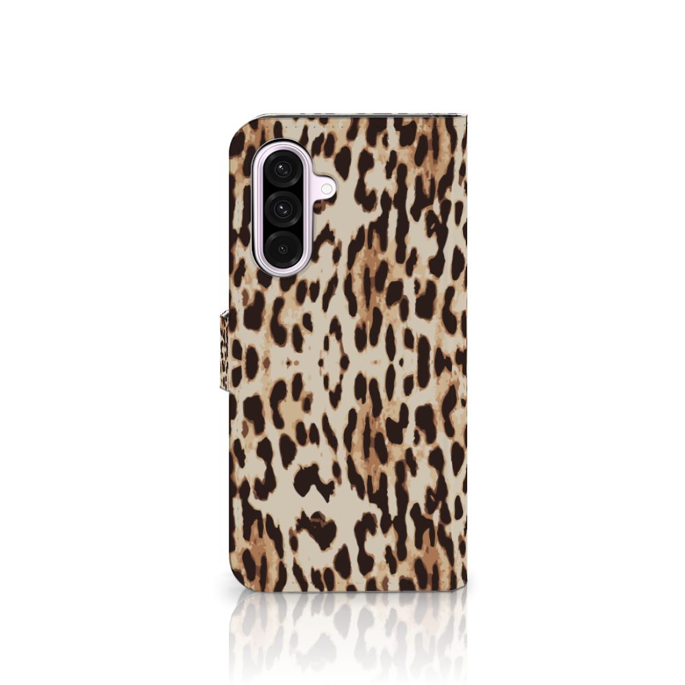 Samsung Galaxy A56 Telefoonhoesje met Pasjes Leopard dierenprint achterzijde