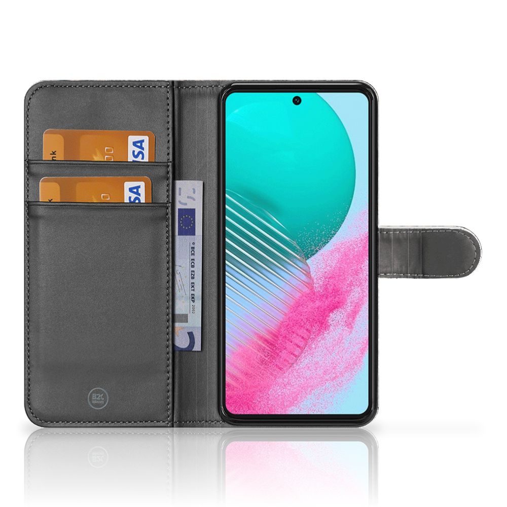 Samsung Galaxy M54 Telefoonhoesje met Pasjes Krokodillenprint telefoonhoesje krokodillenprint open aanzicht