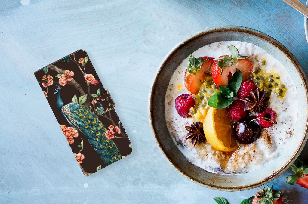 Samsung Galaxy M54 Telefoonhoesje met Pasjes Pauw met Bloemen product ontwerp uitgelicht met ontbijt en fruit