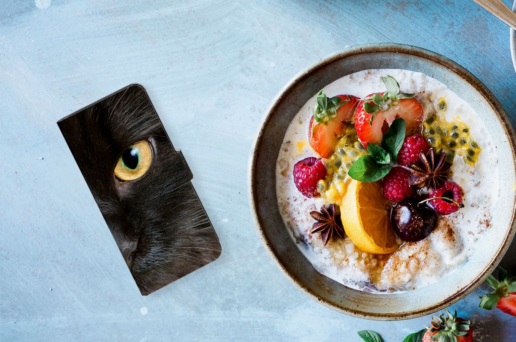 Samsung Galaxy M54 Telefoonhoesje met Pasjes Zwarte Kat zwart kat design aanzicht