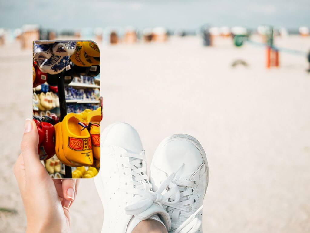 Samsung Galaxy S10 Plus Flip Cover Klompen met klompen strand hand schoenen