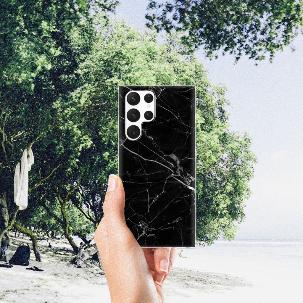Samsung Galaxy S22 Ultra TPU Siliconen Hoesje Marmer Zwart hand uitzicht strand