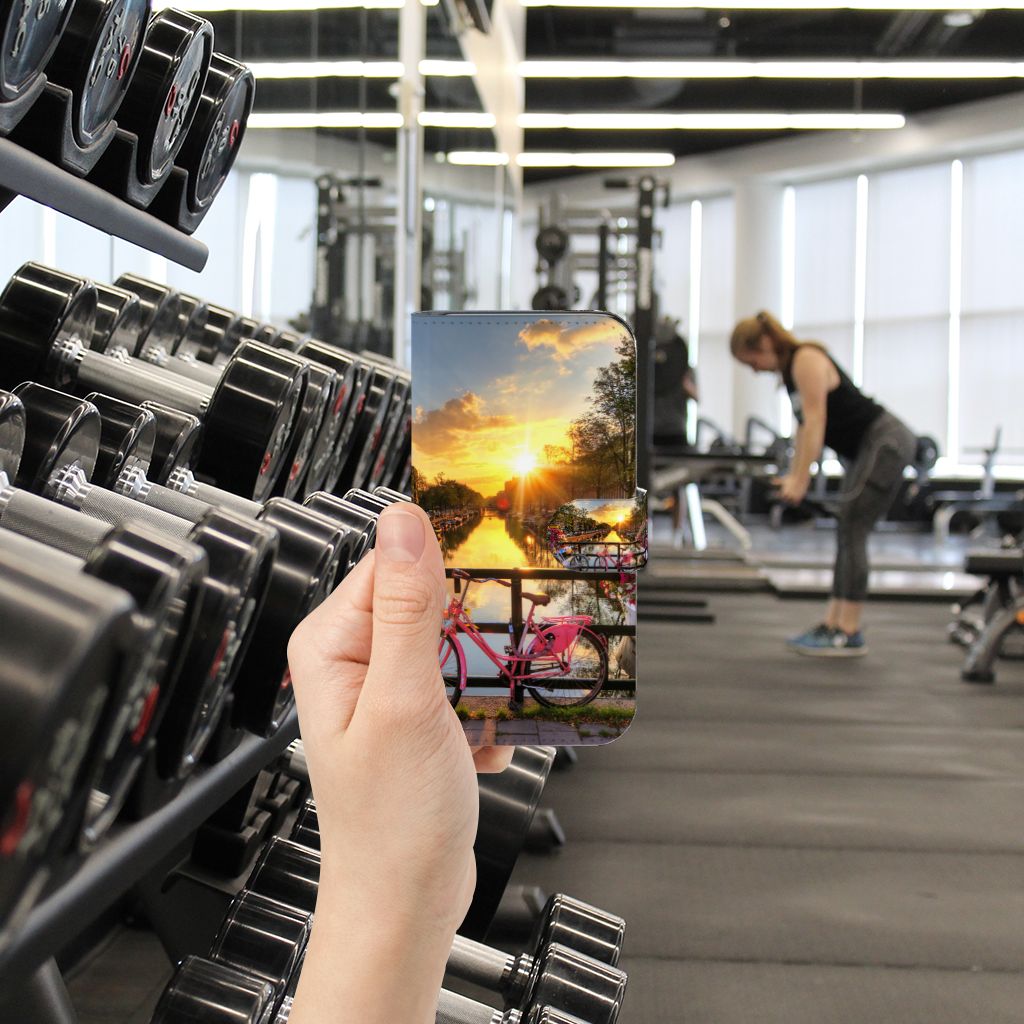 Samsung Galaxy S24 Flip Cover Amsterdamse Grachten telefoonhoesje met uitzicht op Amsterdamse grachten