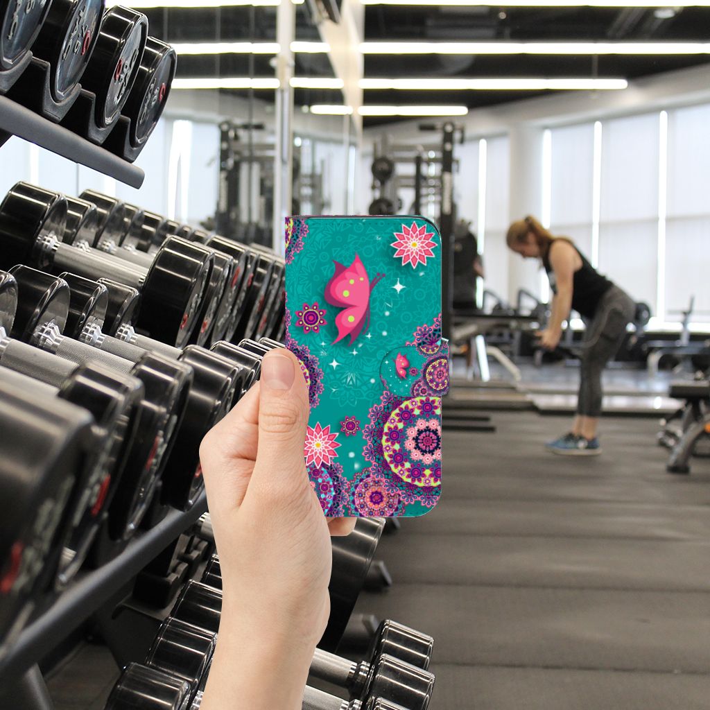 Samsung Galaxy S24 Hoesje Cirkels en Vlinders bookstyle design met vlinders aanzicht