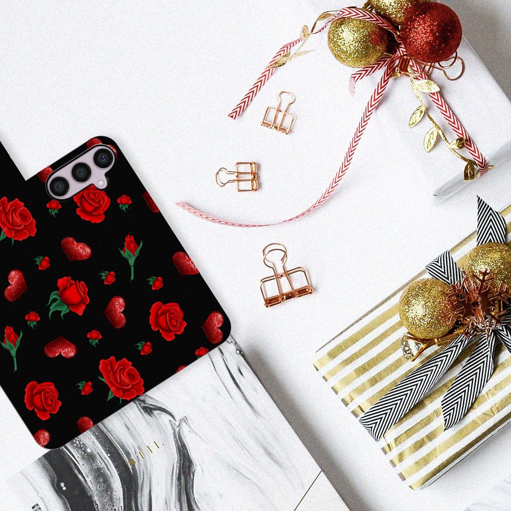 Samsung Galaxy S24 Plus Leuk Hoesje Valentine bloemen hartjes bovenaanzicht