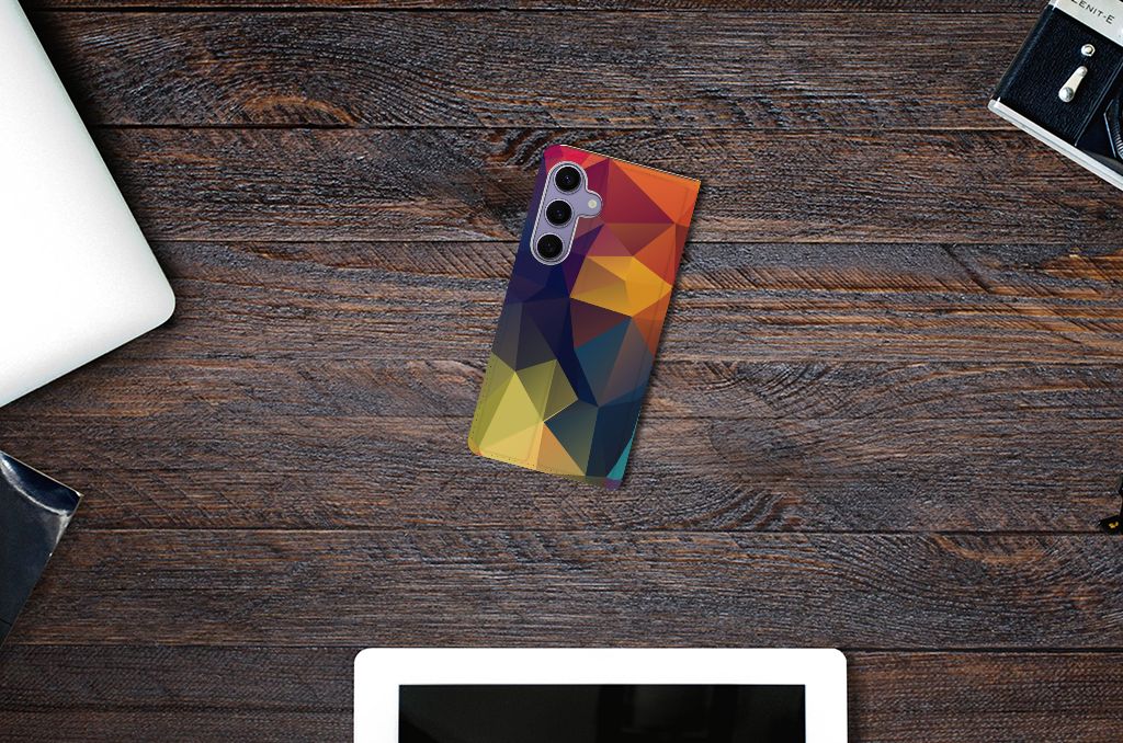 Samsung Galaxy S24 Plus Stand Case Polygon Color design driehoeken aanzicht