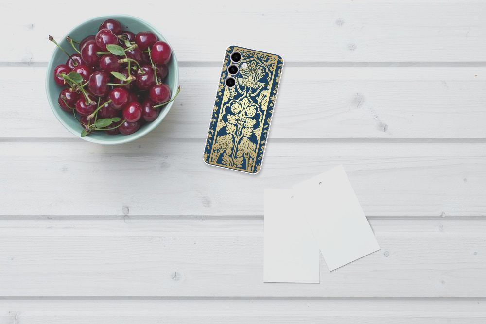 Samsung Galaxy S24 Plus TPU Case Beige Flowers design met donkere achtergrond aanzicht met kersen en lege kaarten