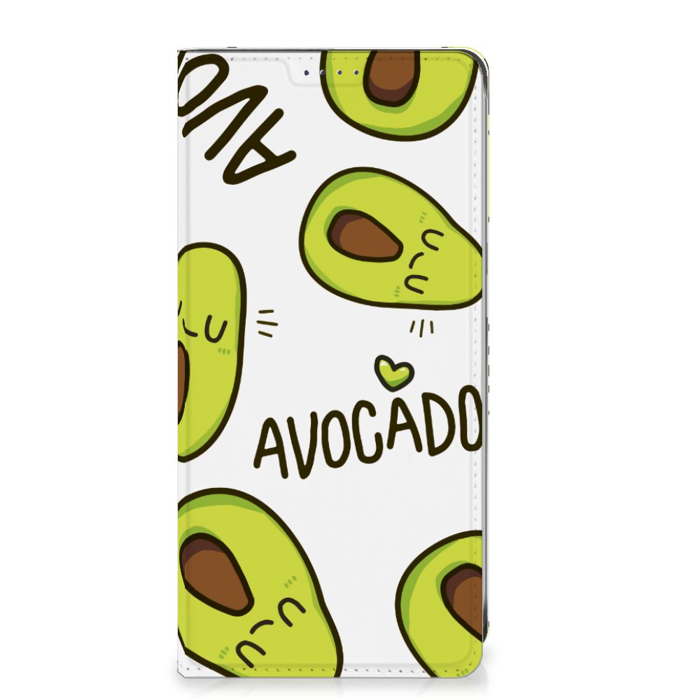 Samsung Galaxy S24FE Magnet Case Avocado Singing telefoonhoesje avocado's design front