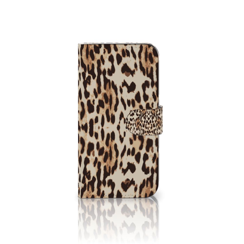Samsung Galaxy S25 Telefoonhoesje met Pasjes Leopard telefoonhoesje met pasjes aangericht voorkant