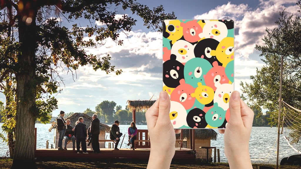 Samsung Galaxy Tab A8 2021/2022 Tablet Back Cover Bears ontwerp hand met tablet buiten