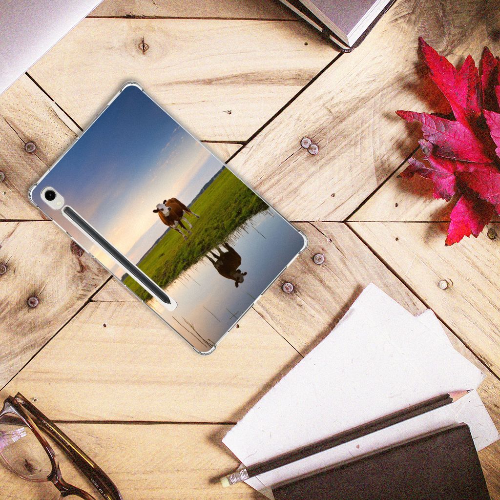Samsung Galaxy Tab S9 Back Case Koe koeien ondergang zon design aanzicht