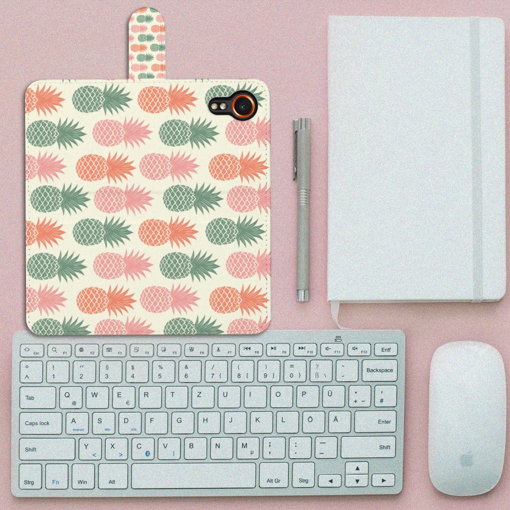 Samsung Galaxy Xcover 7 Book Cover Ananas design ananas bovenaanzicht