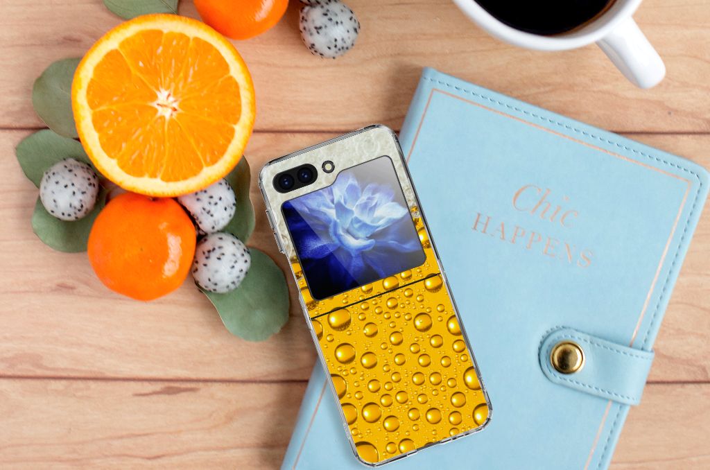 Samsung Galaxy Z Flip 5 Siliconen Case Bier