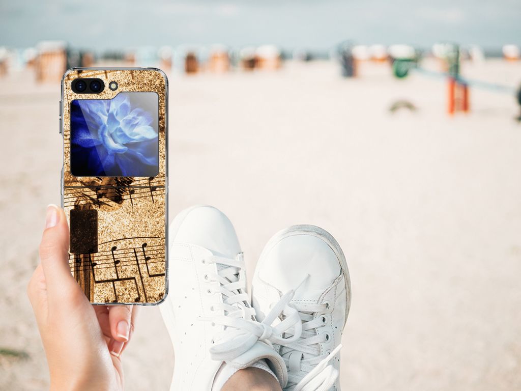 Samsung Galaxy Z Flip 5 Siliconen Hoesje met foto Bladmuziek design bladmuziek aanzicht